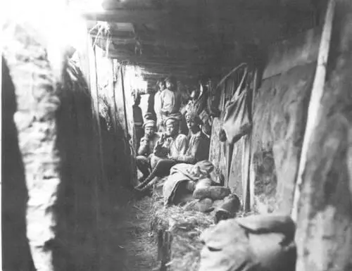 Первая мировая война 191418 Русские солдаты в окопе Разгром - фото 113
