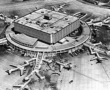 Торонто Аэропорт В Ревелль и др Ратуша в Торонто 1965 Торонто пор - фото 270