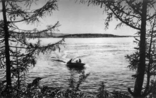 Тувинская АССР Озеро Тоджа Тувинская АССР Г Л Торлук Оленевод - фото 16