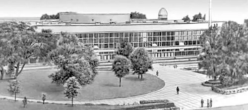 А М Милецкий Э А Бильский Дворец пионеров в Киеве 1965 Кадр из фильма - фото 23