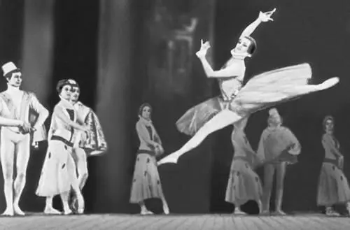 Сцена из балета Каменный властелин В С Губарева 1969 Театр оперы и балета - фото 43