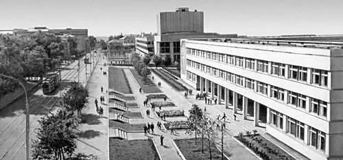 Ульяновск Новое здание средней школы 1 им В И Ленина 1970 Архитектор Р - фото 74