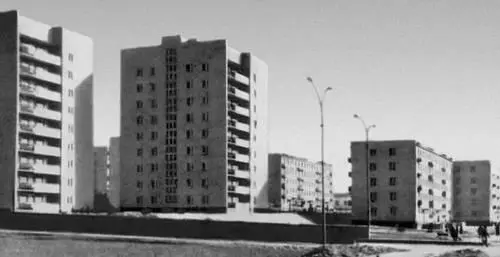Жилые дома на первом плане в УланБаторе 1969 Архитекторы А Б Гурков М - фото 18