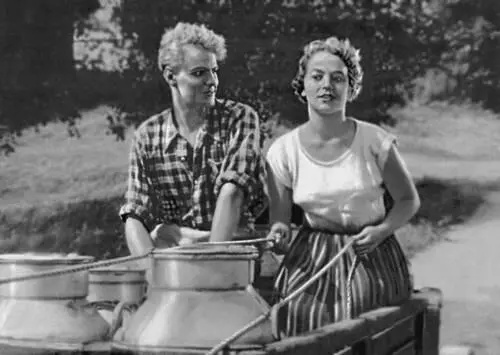 Кадр из фильма Молочница Хилья Режиссер Т Сярккя 1953 Финляндия - фото 141