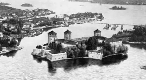 Финляндия Замок Олавинлинна в Савонлинне 15 в Финляндия Автомобильная - фото 157