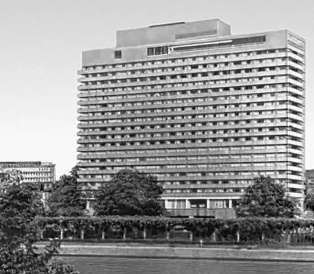О Апель Х Бекерт Отель Интерконтиненталь во ФранкфуртенаМайне 1965 - фото 32