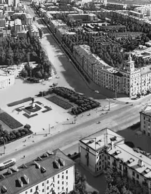 Хабаровский край КомсомольскнаАмуре Площадь В И Ленина Хабаровский - фото 17