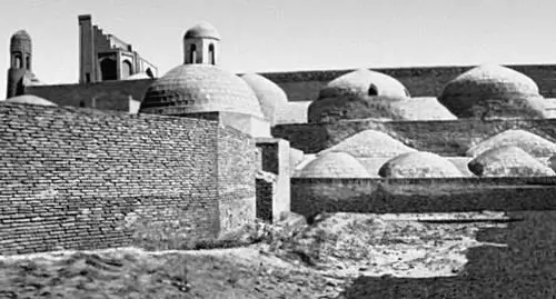 Хива Бани Анушахана 1657 Хива АкМечеть Восходит к 1657 Заново - фото 4