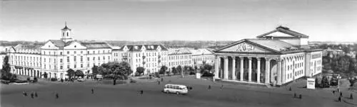 Чернигов Вид центра города в нач 20 в СпасоПреображенский собор в - фото 107