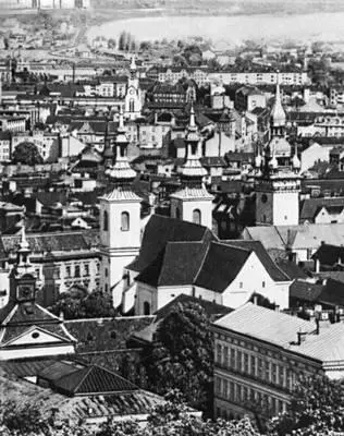 Чехословакия Брно Баррикады на улицах Праги в дни вооружённого восстания в - фото 247