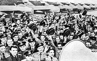 7 августа 1961 года Однополчане наконецто узнали куда я от них улетел - фото 20