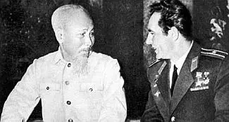 Встречи на вьетнамской земле в 1962 году с президентом Хо Ши Мином на долгие - фото 35