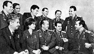 то те кто летал на Востоках и Восходах Определилось новое лицо журнала - фото 47