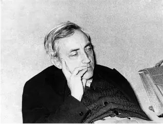 H M Любимов на даче у Павла Антокольского начало июня 1963 г Протоирей - фото 6
