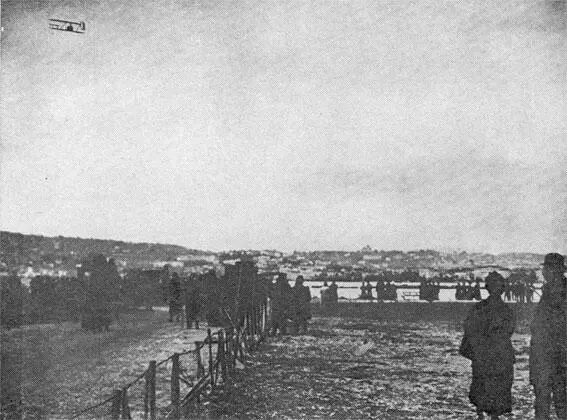 Авиационная неделя в Канне Райт Н Е Попова в полете Весна 1910 г Из - фото 8