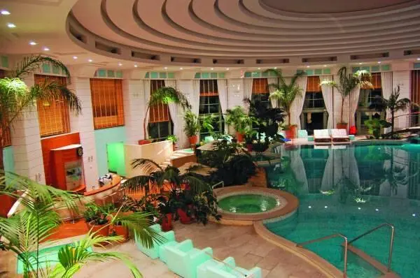 Безусловно Monte Carlo Bay Hotel Resort светит большое курортное будущее - фото 106