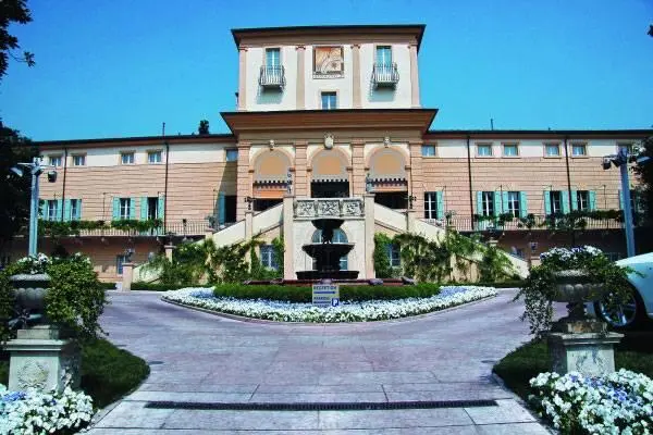 В общем создатели Villa Amista заложили в эту старую добрую виллу настоящую - фото 184