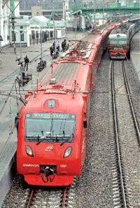 С 28 августа открыто прямое железнодорожное сообщение между Белорусским - фото 3