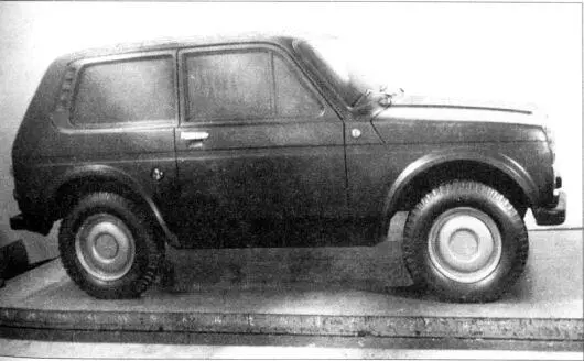 1972 год Полномасштабный пластилиновый макет Нивы Фрагменты макета - фото 247