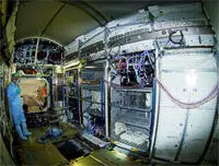 Готовящийся к отправке в космос европейский научноисследовательский модуль - фото 9