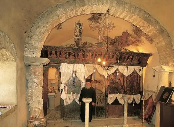 Церковь Успения Богородицы Кирмиссис в Месанагросе сохранила архитектурные - фото 58