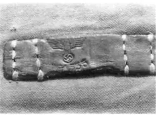 Знак приёмки Управления вооружения отпечатанный на кожаной петле сумки для - фото 4