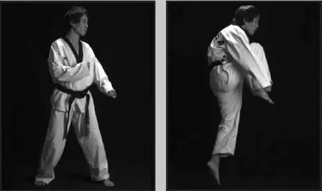 7412 Высокое поднимание бедра правой ноги при движении вперед в быстром - фото 197