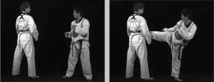 7422 Отработка комбинации боковой сбоку ближней боковой сбоку дальней - фото 226