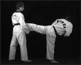 74253 Отработка комбинации финт дальней со скользящим шагом задний - фото 307