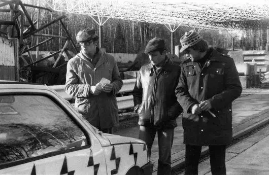 Подготовка автомобиля к фронтальному удару автополигон 1984 г Этот - фото 467