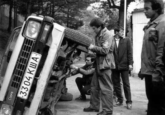 Куоре проблемы с ситемой выпуска 1985 год Группа участников горных - фото 484