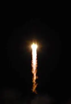 Появилась инверсия замерзшая молния След размываемый воздушными потоками - фото 102