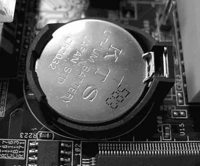 Рис 316 Аккумуляторная батарея На рынке присутствует просто огромное - фото 35