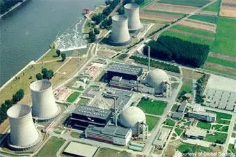 Александр ПРОХАНОВ Господин посол вы сын великой иранской цивилизации - фото 1