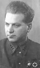 А А Лукин Заместитель командира отряда Победители по разведке Герой - фото 30