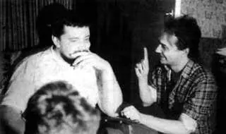 Сергей Жариков и Константин Кинчев дискуссии о судьбах Родины 1985 год - фото 358