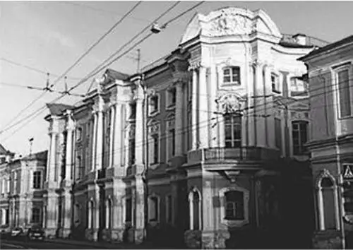 Покровка 22 Дом Трубецких Первоначально дом принадлежал графу МФ Апраксину - фото 37