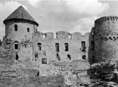 Цесис Кесь Замок магистра Ливонского ордена Монашеская ряса Ивана - фото 60