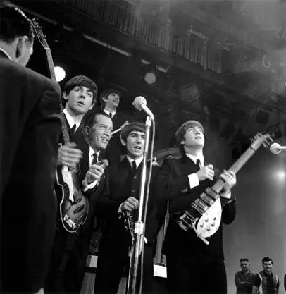 The Beatles В начале 1970х годов складывается жанр концептуального альбома - фото 118