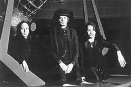 Einsturzende Neubauten Вообще следует отметить что музыканты играющие - фото 135