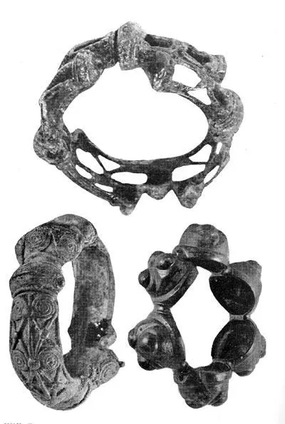 XXX Бронзовые ручные и поясные браслеты из кельтских могил в Средней Европе - фото 85