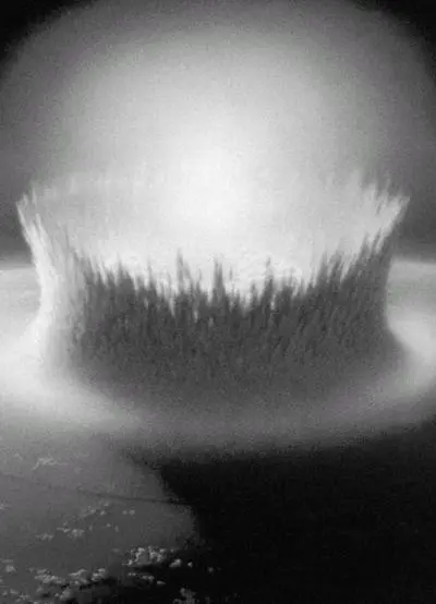 С одной стороны наука не может исследовать собственные границы так как - фото 39