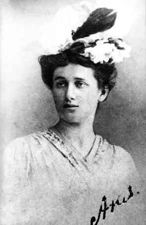 Анна Ахматова 1910е гг Грант мы помним что этим псевдонимом подписывался - фото 22