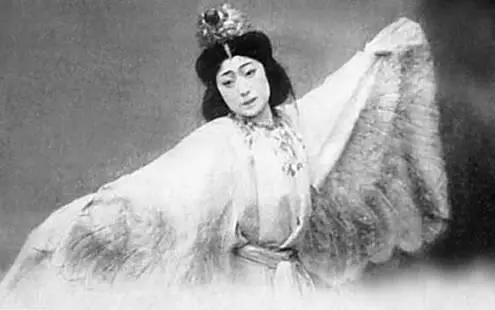 Выступление Сада Якко Фотография 1900е гг В немалой степени на Гумилева - фото 27