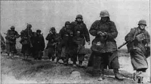 Солдаты СС в СССР весна 1944 года Для скорейшей переброски дивизий к фронту - фото 13