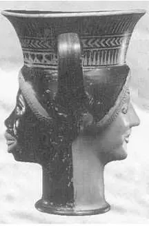 Европейка и африканка как две части единого целого В реальной древнейшей - фото 36