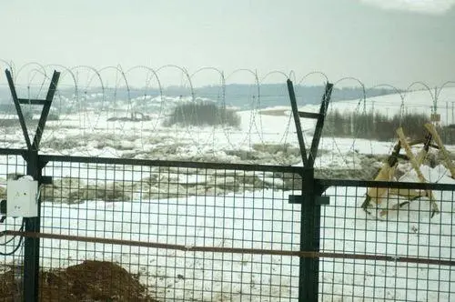 Вся территория ГАЭС обнесена вот таким забором террористы не пройдут - фото 88