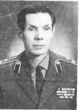 Вообщето до Комарно лучше всего было добираться на попутной машине по крайней - фото 11