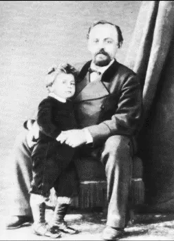С И Мамонтов с сыном Андреем Фотография 1874 года Всеволод Саввич - фото 96