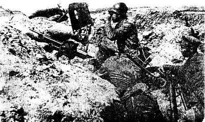 Расчет пулемета М18951914 Кольт Обратим внимание на запасной ствол в - фото 104